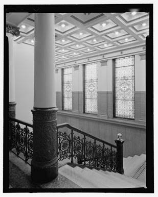 lee-Thall Bob, Seagrams County Court House Archives, Library of Congress, LC-S35-BT3-5